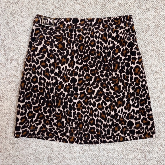 J. Crew Dresses & Skirts - J.Crew Women's Buckled Mini Skirt in Leopard Corduroy Size 4
